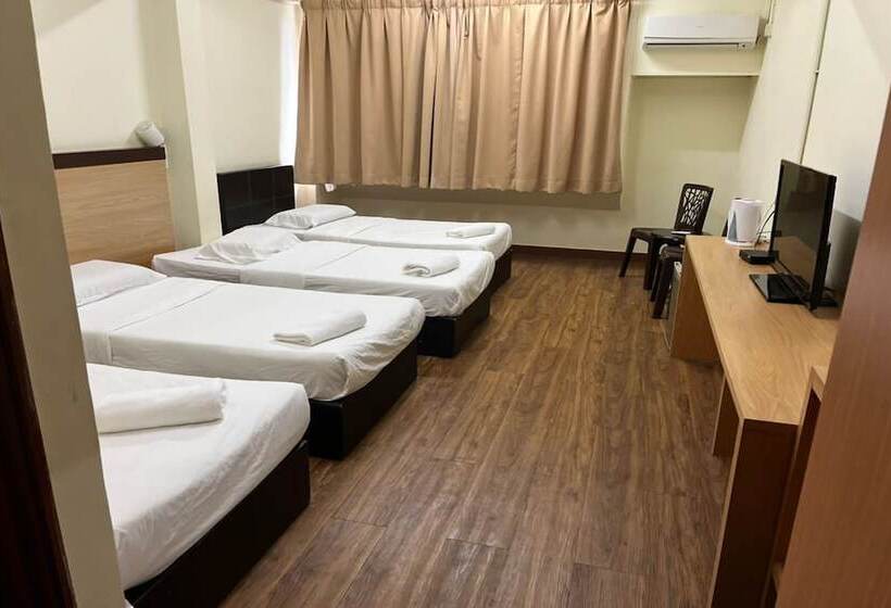 סוויטת סופריור, 75 Temerloh