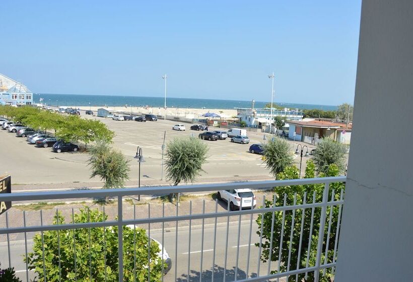 スタンダードルーム, Diga