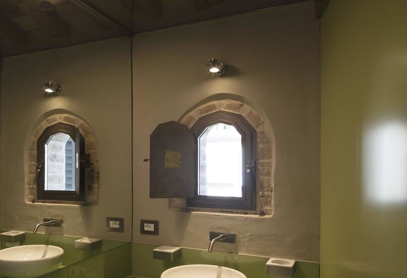 اتاق کلاسیک, Ottantotto Firenze