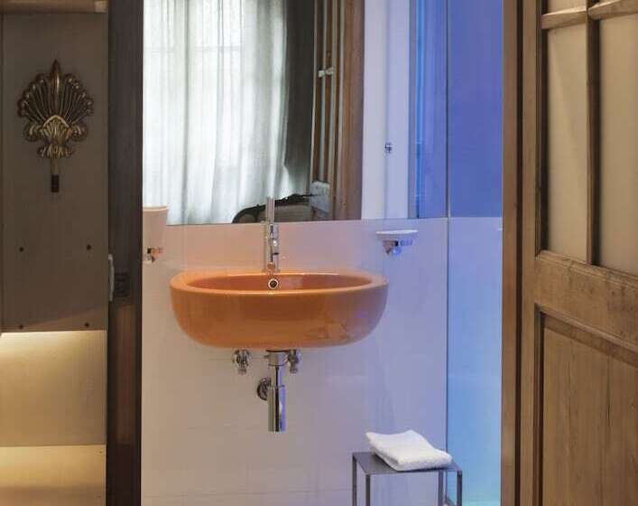 اتاق کلاسیک, Ottantotto Firenze