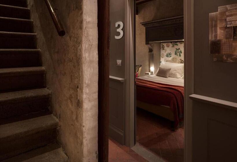 اتاق سوپریور, Ottantotto Firenze