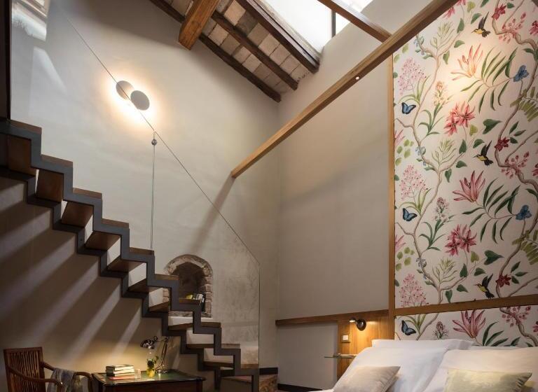 سوییت, Ottantotto Firenze