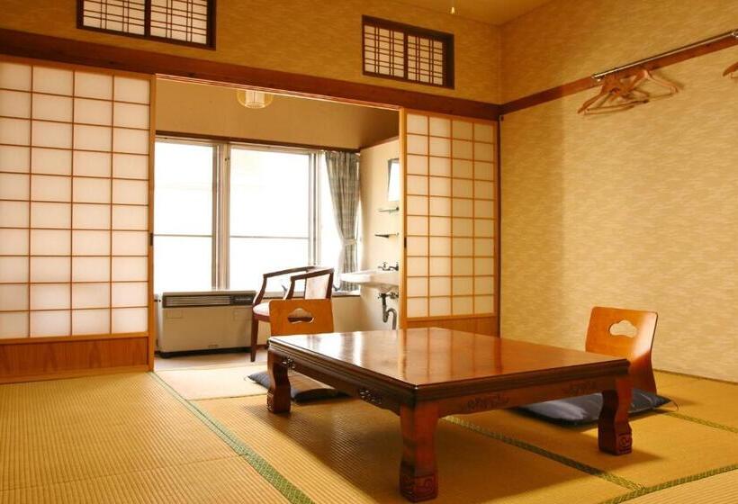 스탠다드 룸 공동 욕실, Takasagoya Ryokan