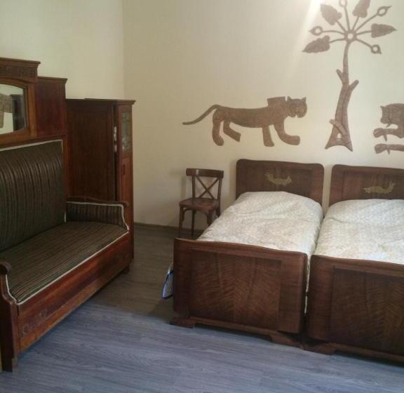 اتاق استاندارد, Master S House Dayan