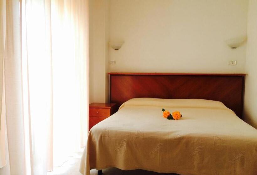 Quarto Estandar, Ponte