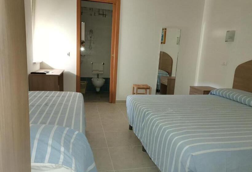 Quarto Triplo Estandar, Ponte