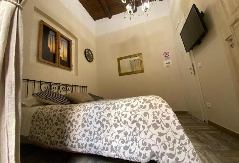 اتاق استاندارد, Corso 211 Beds & Suites