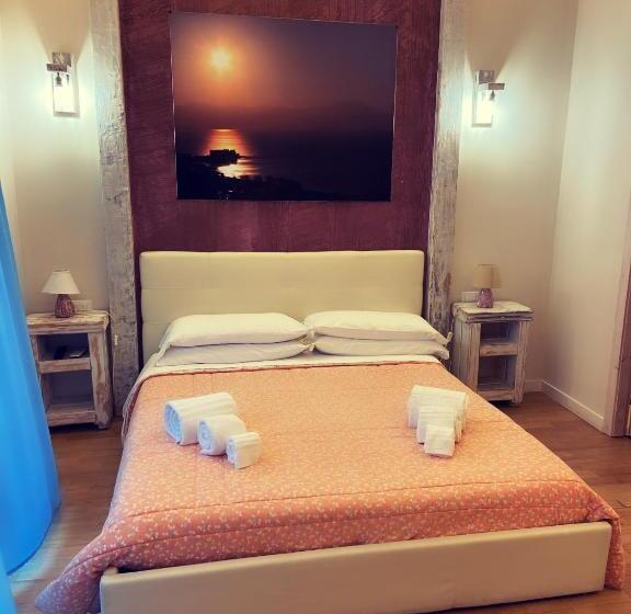 اتاق استاندارد سه نفره, Corso 211 Beds & Suites