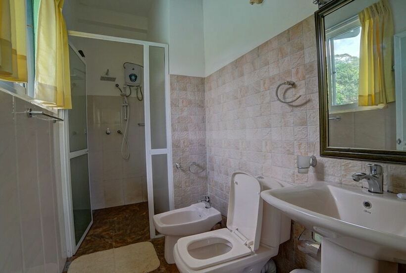 חדר דלוקס עם נוף, Hanthana Holiday Rooms