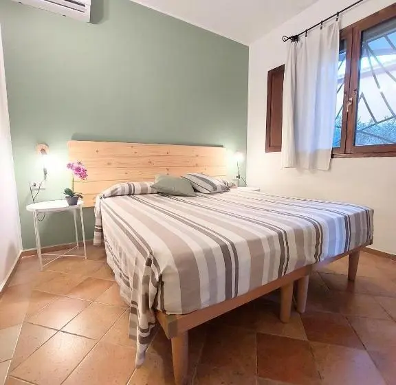 バルコニー付２ベッドルームアパートメント, Residence La Rosa