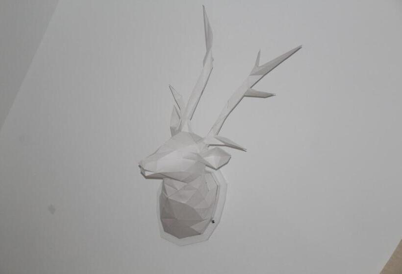 Семейный Номер, Maison Jules