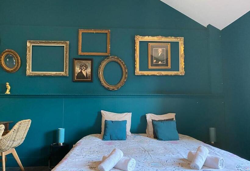 Семейный Номер, Maison Jules