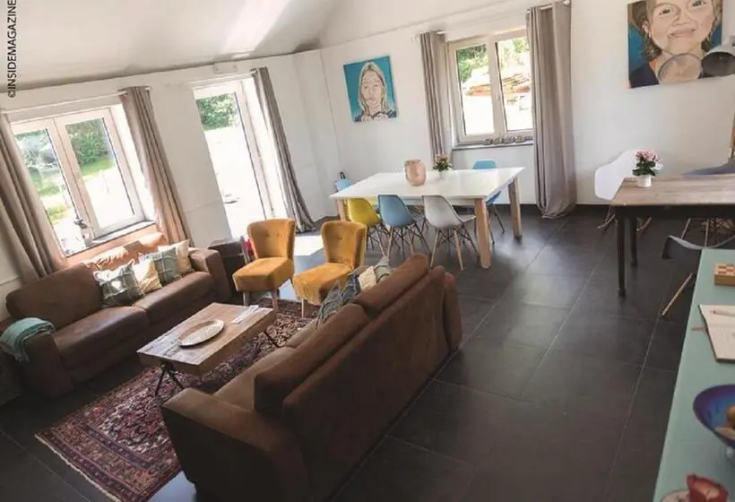 デラックストリプルルーム, Maison Jules