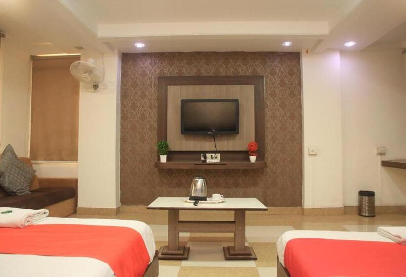 スイート, Avinash Residency