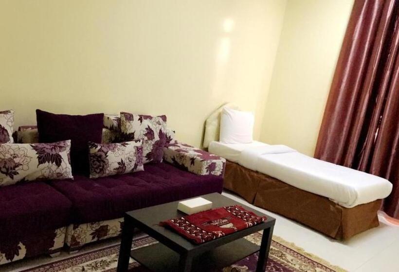 اتاق خانوادگی, Jawharet Al Kheir Furnished Apartments