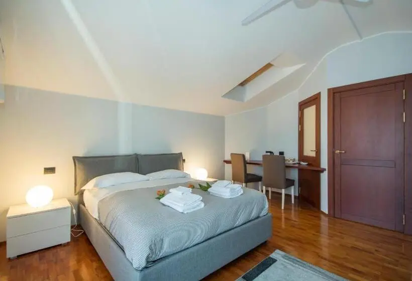 آپارتمان 3 خوابه, Casa Ceruti