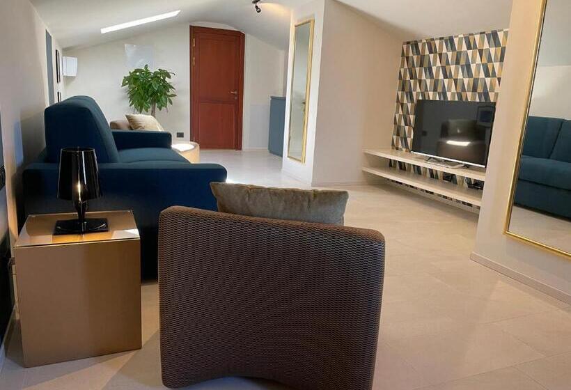 Appartement 3 Chambres, Casa Ceruti