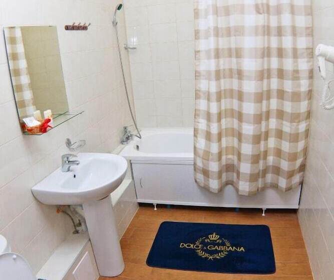 غرفة قياسية رباعية, Dasn Hall Domodedovo