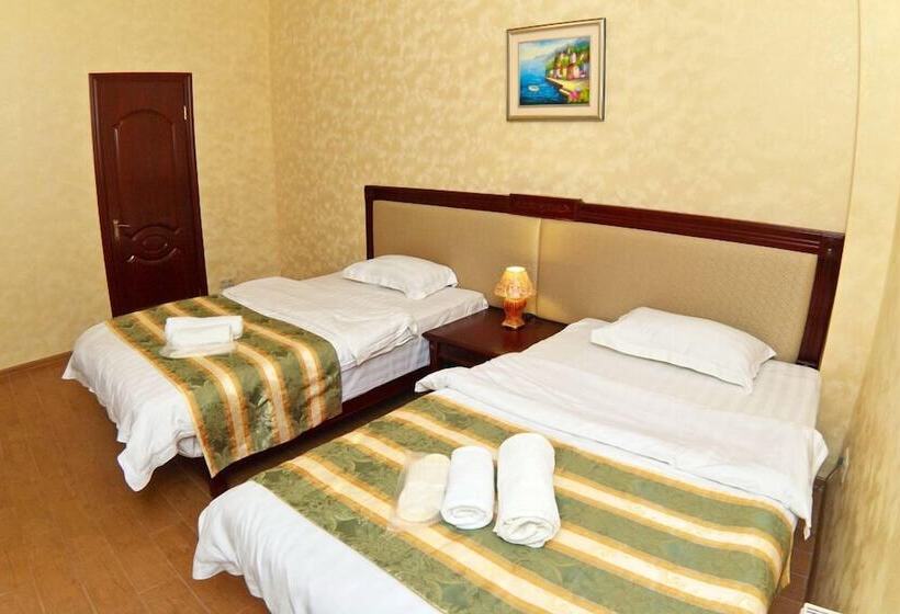 غرفة ديلوكس ثلاثية, Dasn Hall Domodedovo