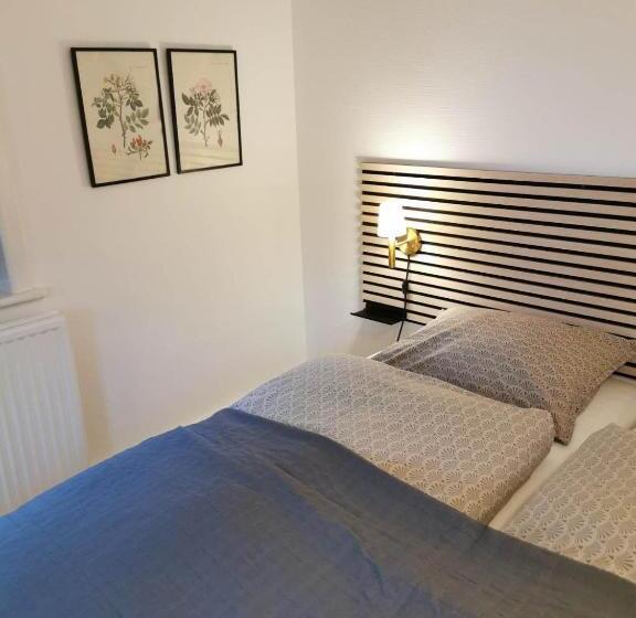 דירת חדר, Agervig Bed & Breakfast