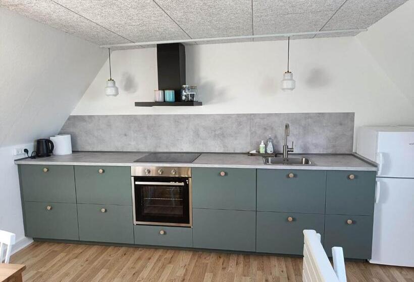 דירת חדר, Agervig Bed & Breakfast