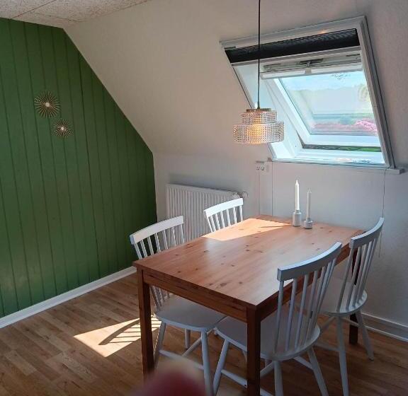 דירת חדר, Agervig Bed & Breakfast