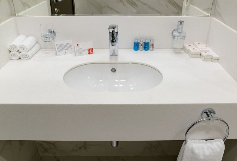 חדר סטנדרט, Azimut Hotel Kyzyl