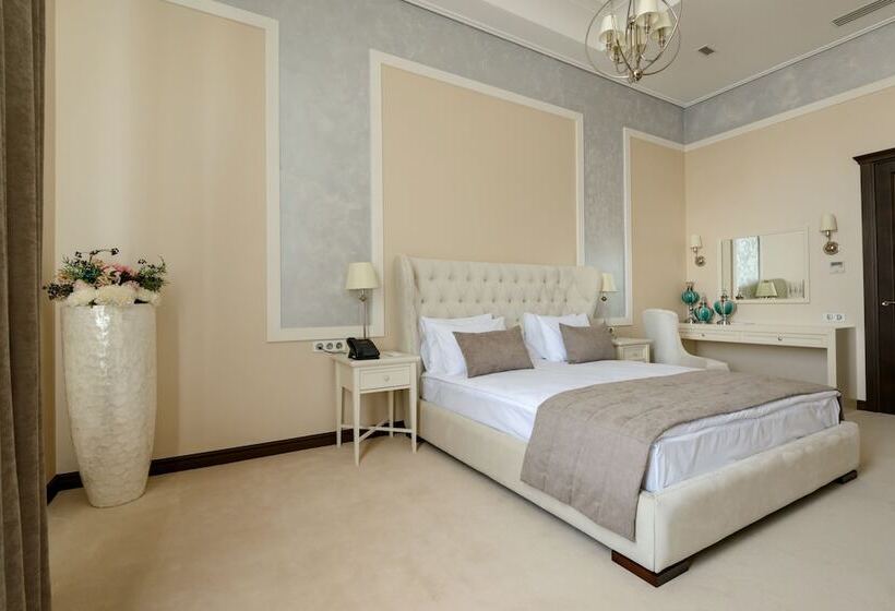 סוויטת 2 חדרי שינה, Azimut Hotel Kyzyl