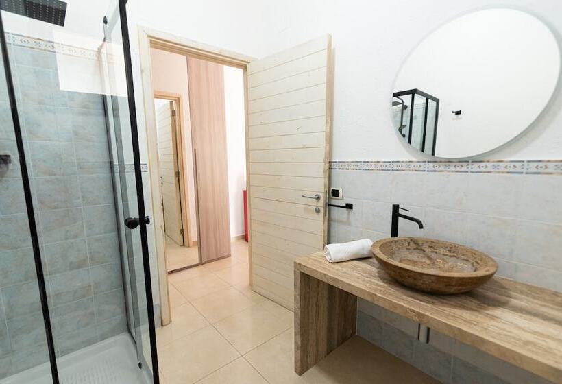 スーペリアトリプルルーム, B&b Tenuta Barone