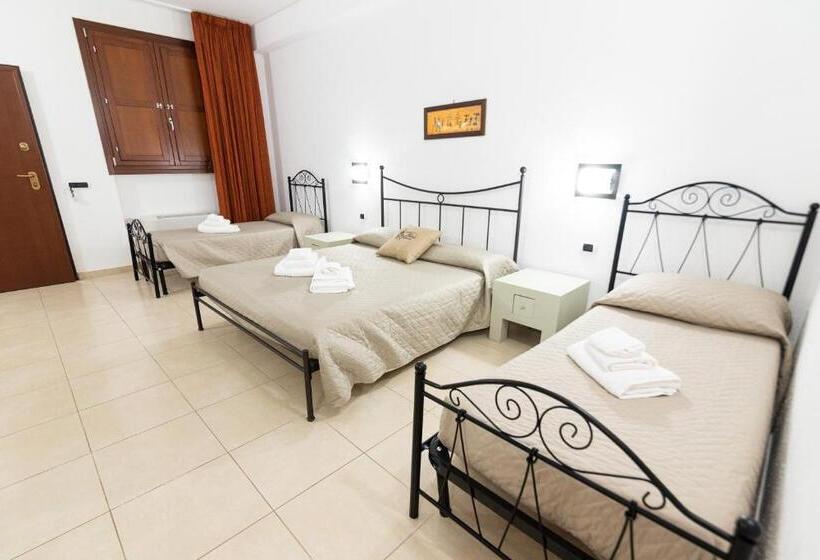 スーペリアトリプルルーム, B&b Tenuta Barone