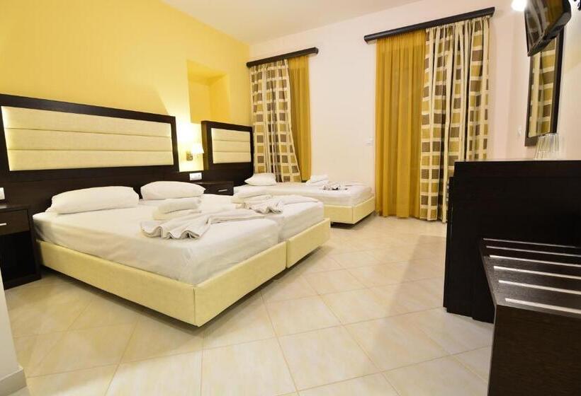 스탠다드 트리플 룸, Kyani Akti