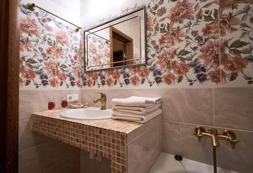 חדר דלוקס, My Favorite Garden