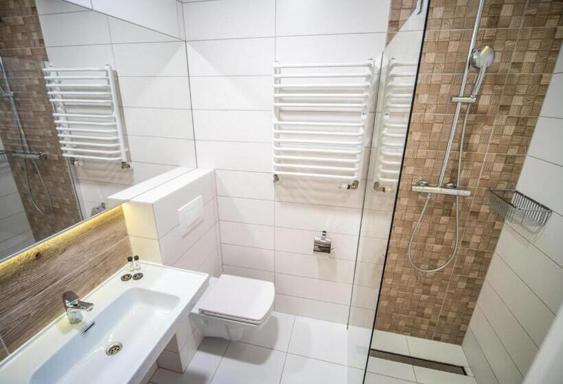 标准单人间, Sanatorium Muszelka