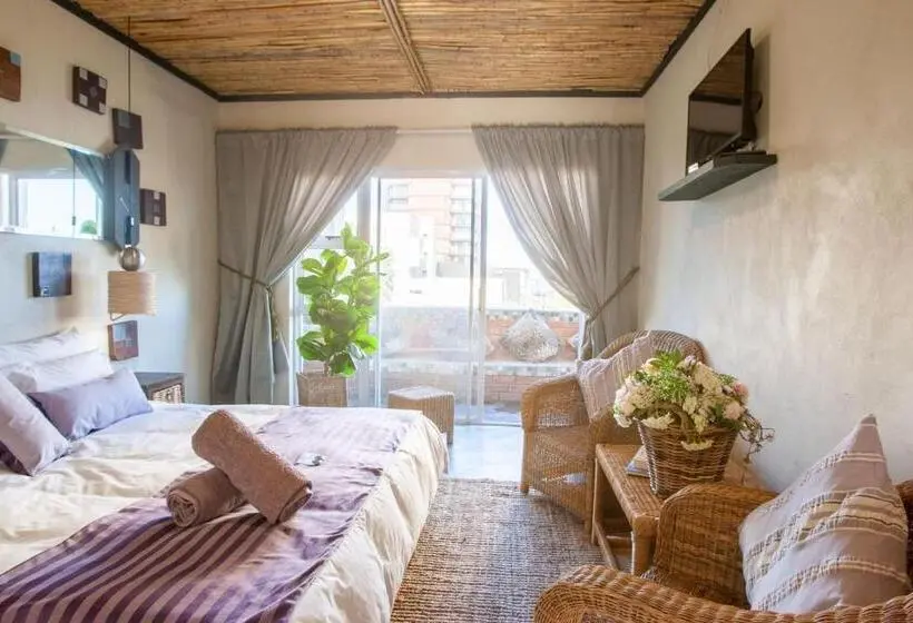 Deluxe Suite King Bed, Bedrock Guest Studios