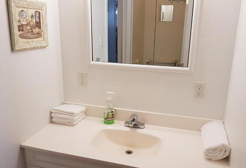 四人标准间, Preferred Rooms By Crestview Guest House