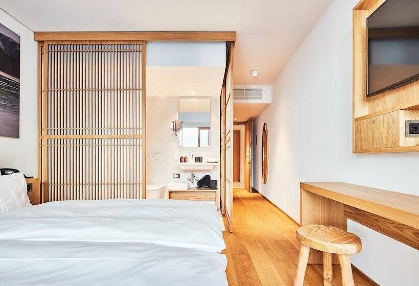 חדר בסיסי, Art House Basel Member Of Design Hotels