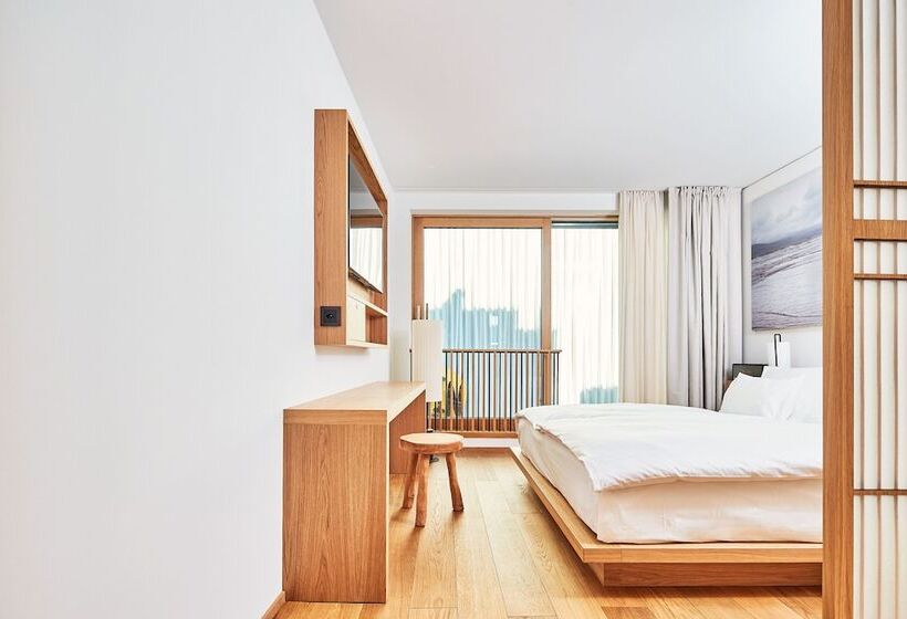 חדר סטנדרט, Art House Basel Member Of Design Hotels