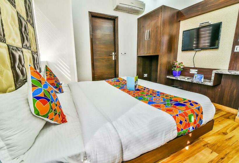 デラックスルーム, Fabhotel Aman Residency Sharifpura