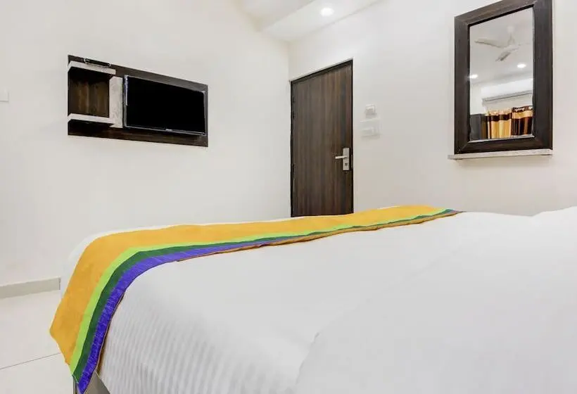 デラックスルーム, Itsy Hotels K K Residency Staywell