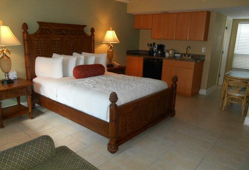 סוויטה, The Bayside Inn & Marina