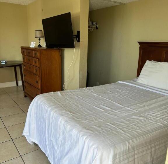 חדר סטנדרט יחיד, The Bayside Inn & Marina