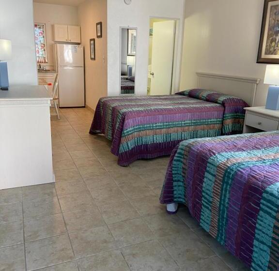 Standard Room, Beach Colony Motel