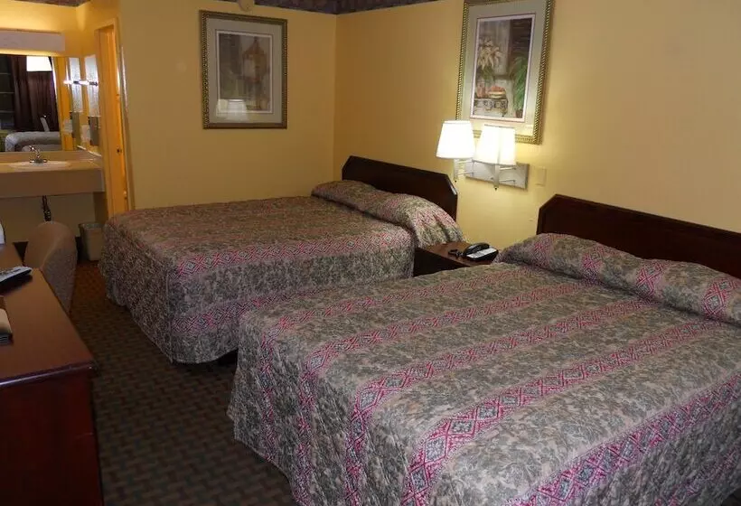 ２ダブルベッドのスタンダードルーム, America S Best Inn And Suites Beaufort