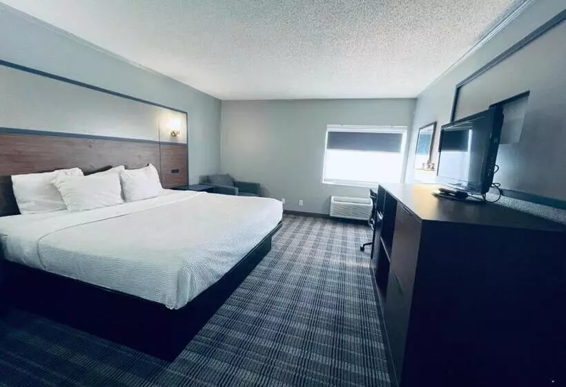 キングサイズベッドのデラックスルーム, Americinn By Wyndham Glendale Milwaukee