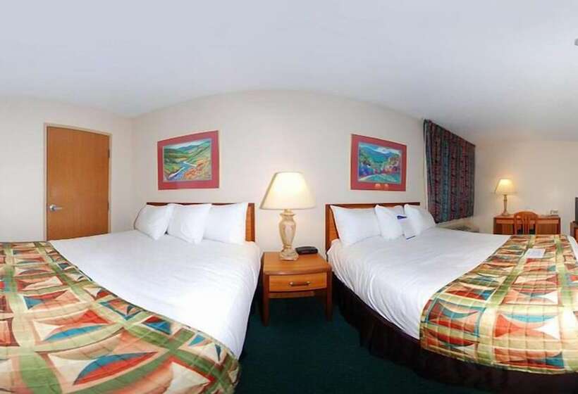 디럭스 룸, Baymont By Wyndham Sullivan