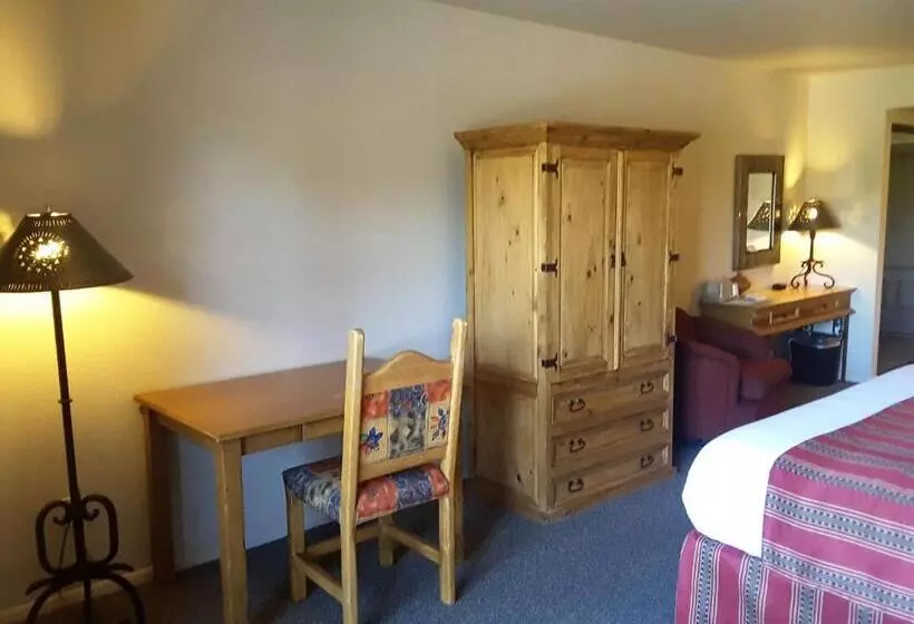 キングサイズベッドのデラックスルーム, Beaver Creek Inn