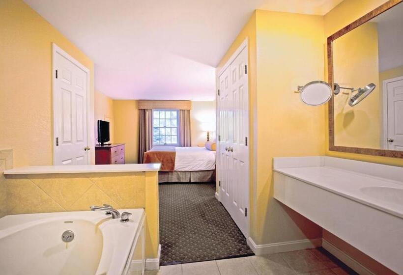 جناح, Club Wyndham Bentley Brook