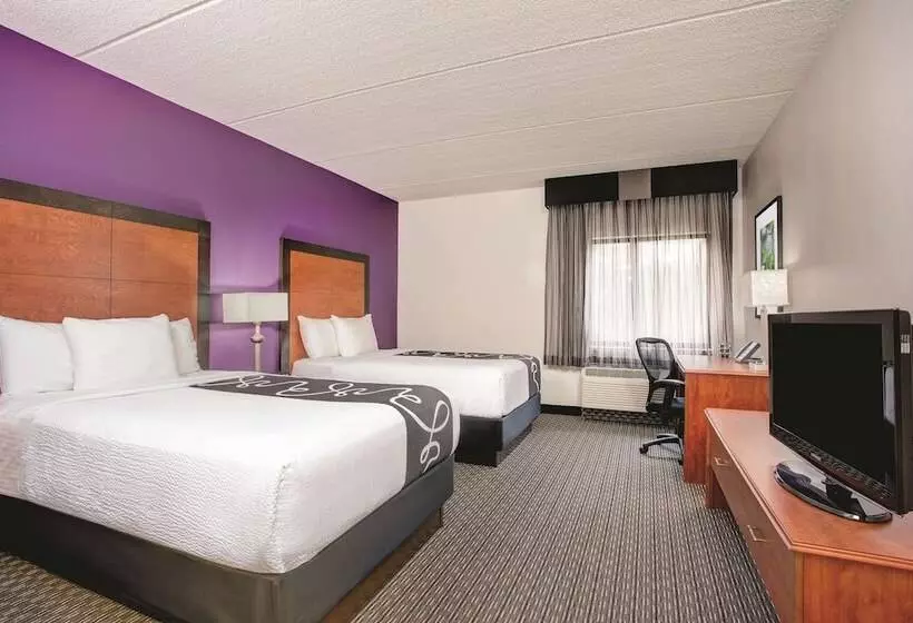 ２ダブルベッドのスタンダードルーム, La Quinta By Wyndham Atlanta Roswell