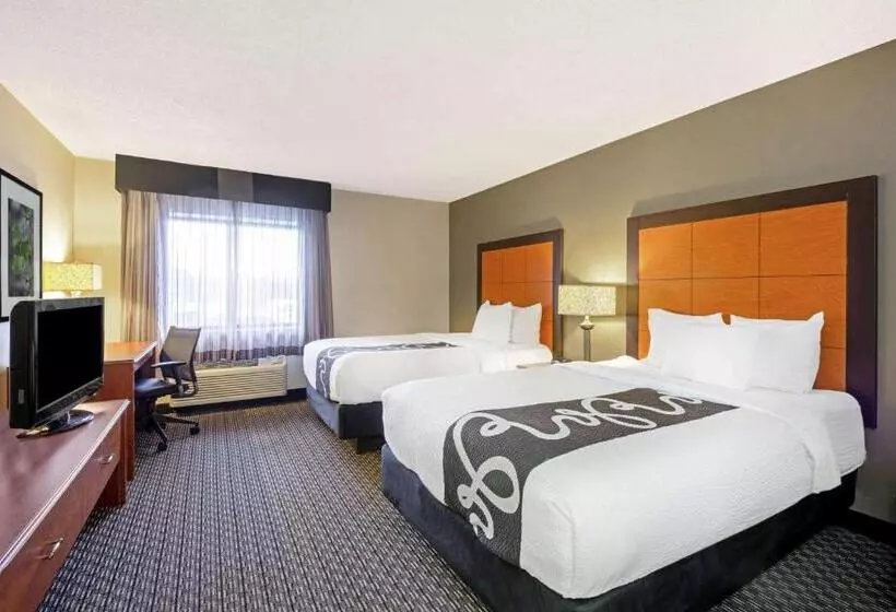 اتاق استاندارد با 2 تخت دوبل, La Quinta By Wyndham Harrisburg Airport Hershey