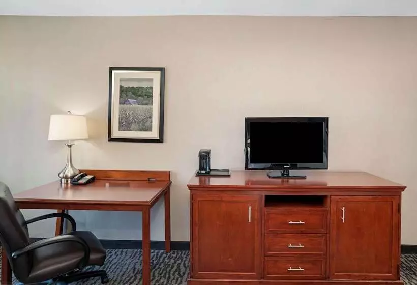 スイート, La Quinta By Wyndham Knoxville North I 75